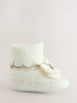 Baby Girls Scallop Edge Knitted Padders Booties with Bow