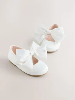 White Wide Fit (G) Bow Satin Flower Occasion Mary Jane Shoes